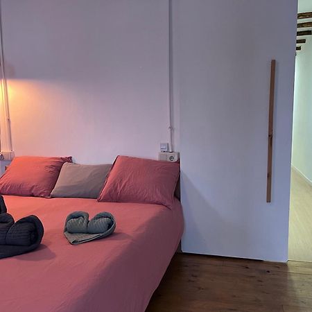 Alojamiento Con Encanto En Planta Superior Ideal Para Trabajo Y Escapadas Familiares En Montserrat Esparreguera Extérieur photo