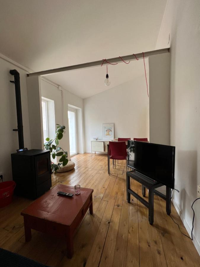 Alojamiento Con Encanto En Planta Superior Ideal Para Trabajo Y Escapadas Familiares En Montserrat Esparreguera Extérieur photo