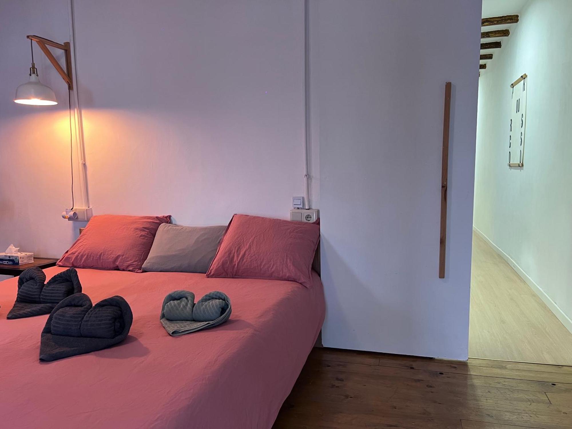 Alojamiento Con Encanto En Planta Superior Ideal Para Trabajo Y Escapadas Familiares En Montserrat Esparreguera Extérieur photo
